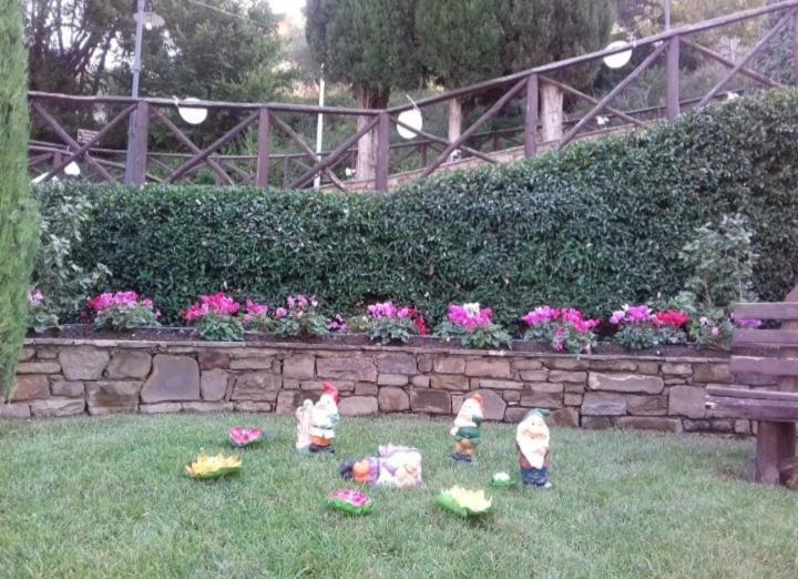 Tenuta Il Giardino Di Eros Albanella Luaran gambar